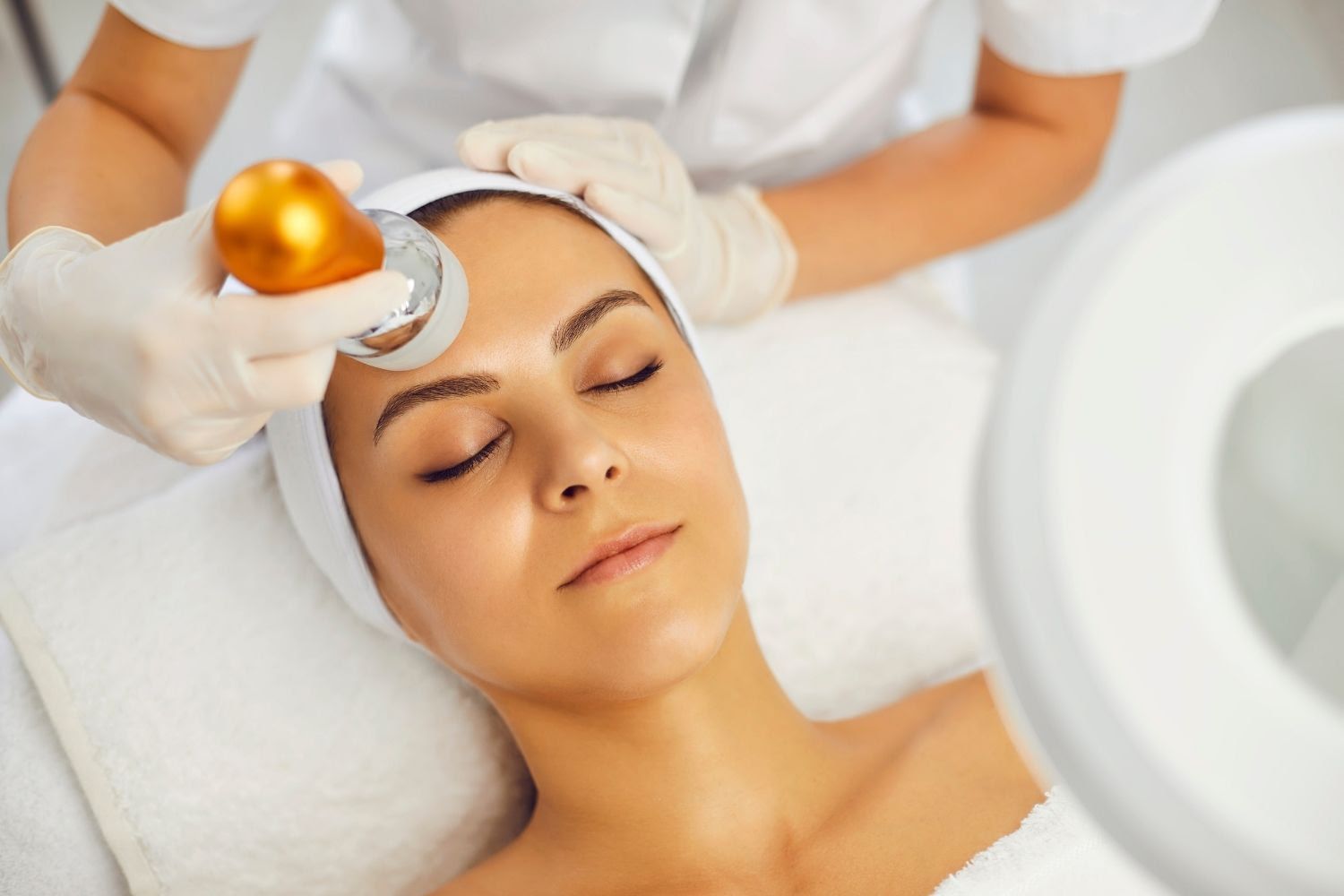 Tratamientos estéticos para flacidez facial: opciones y precios